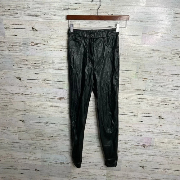 Aritzia wilfred free faux black leather pants size  00 - Picture 1 of 8